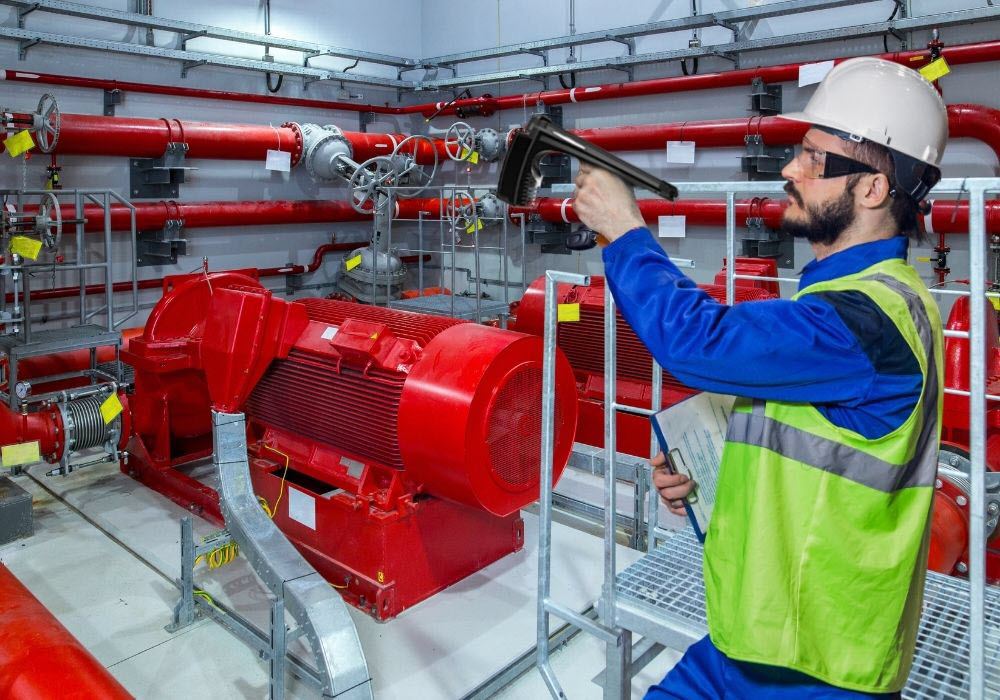 5 Tips for Maximizing Oil & Gas Asset Utilization With RFID 14 Iot RFID CMMS Inspection 1000 x 700 t31 017
